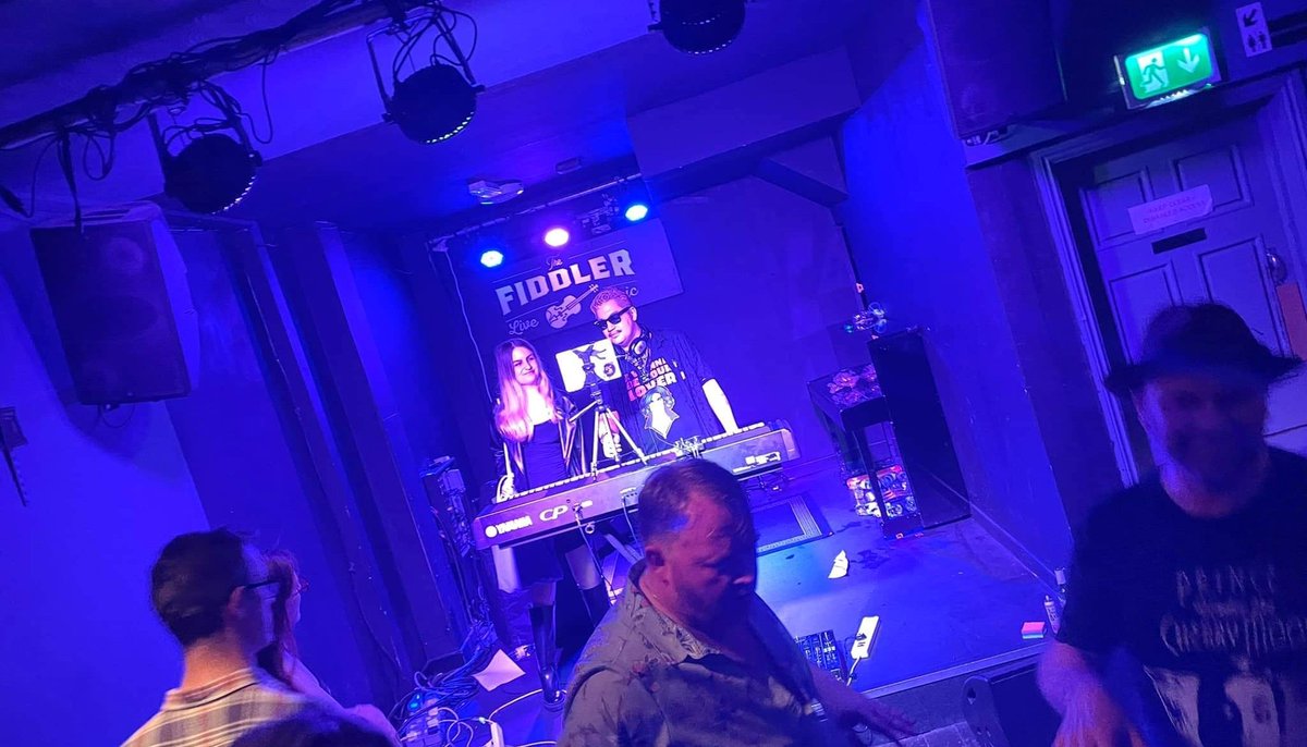 CaseyRain's tweet photo. Rocking the purple jams last weekend at the sold out #Prince #NewPowerParty at @TheFiddlerlive in London! You know how we do! 💜 https://t.co/pBMnbLWrgV