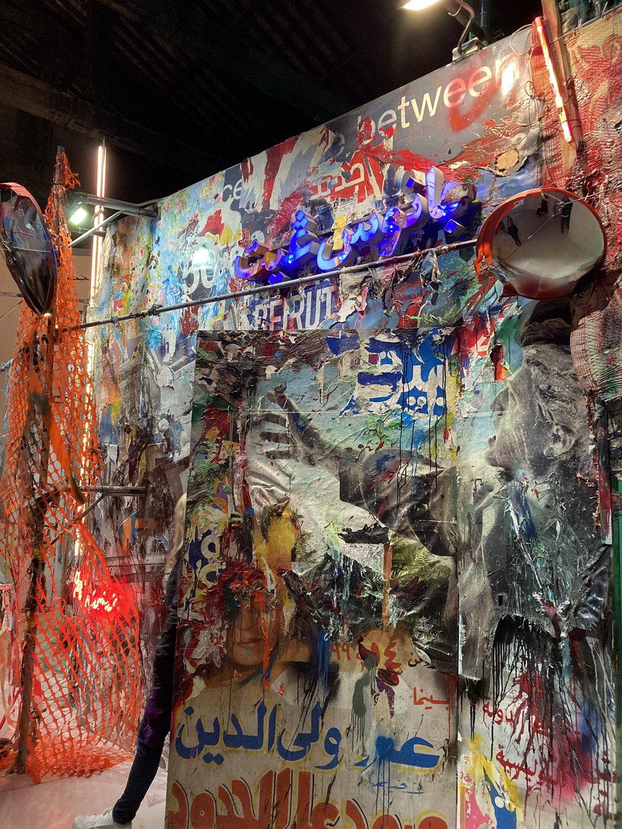 Einblicke in die diesjährige #BiennaleArte2022 in Venedig - mit einem Anteil von rund 90% Künstlerinnen. 
1. „Brick House“ von Simone Leigh
2. Angelus Mortem von Tau Lewis
3. Arbeiten von Jana Euler
4. Der Libanon Pavillon - spiegelt die urbanen Licht- und Schattenseiten Beiruts