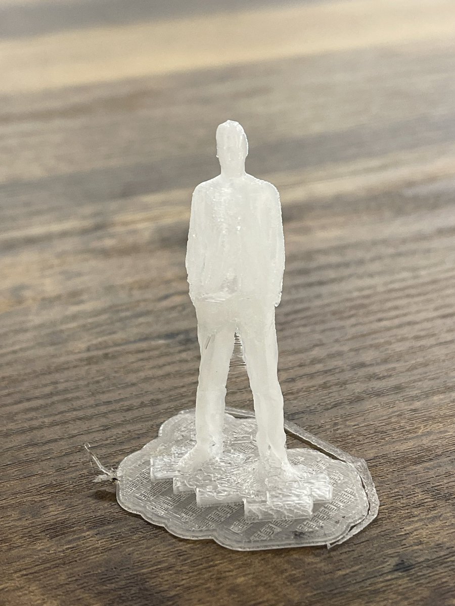 misdmile's tweet photo. @MISDEdFound funded an Innovative Teaching Grant for Mr. Huff &amp; Engineering students for a 3D scanner! They did a 3D scan of a student &amp; then 3D printed the scan!  They also tested scanning on a flashlight, piece of wood &amp; other objects trying to calibrate the scanner. #misdproud https://t.co/HItLMvBhAr