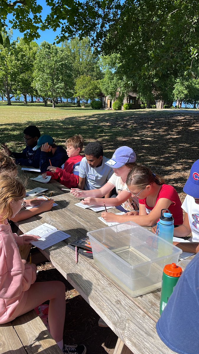 pdslmartin's tweet photo. Advanced Aquatic Ecology at T-Bird! #pdschargers https://t.co/fSceVawrvd