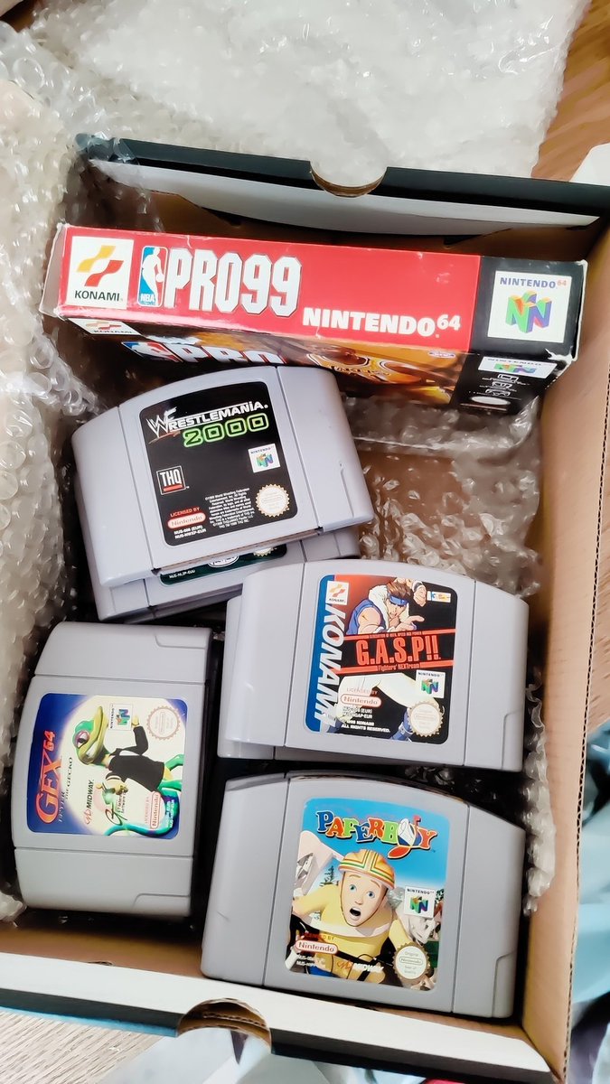 ReluctantlyRetro tweet media