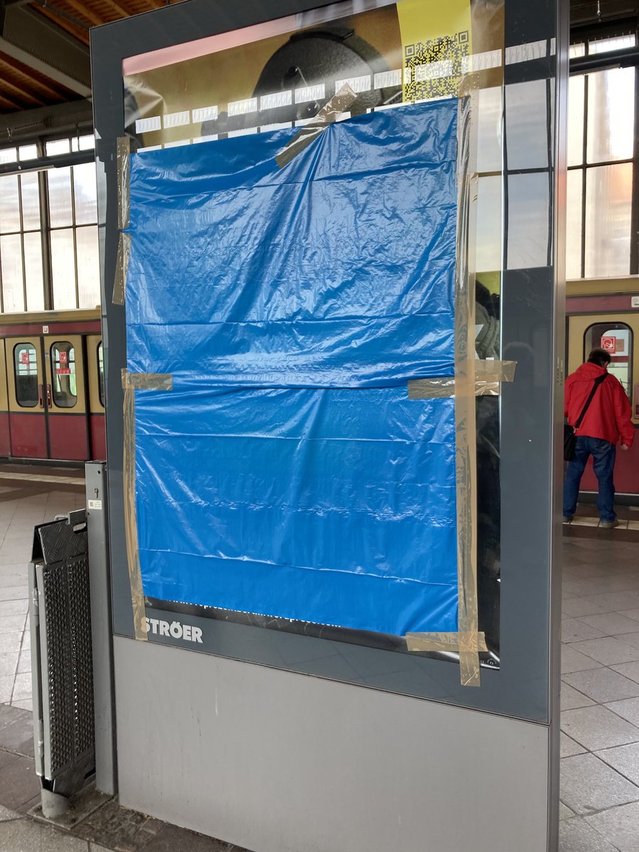 blnsxe's tweet photo. @Peng @polizeiberlin Das geht. https://t.co/ff3f74FZwz