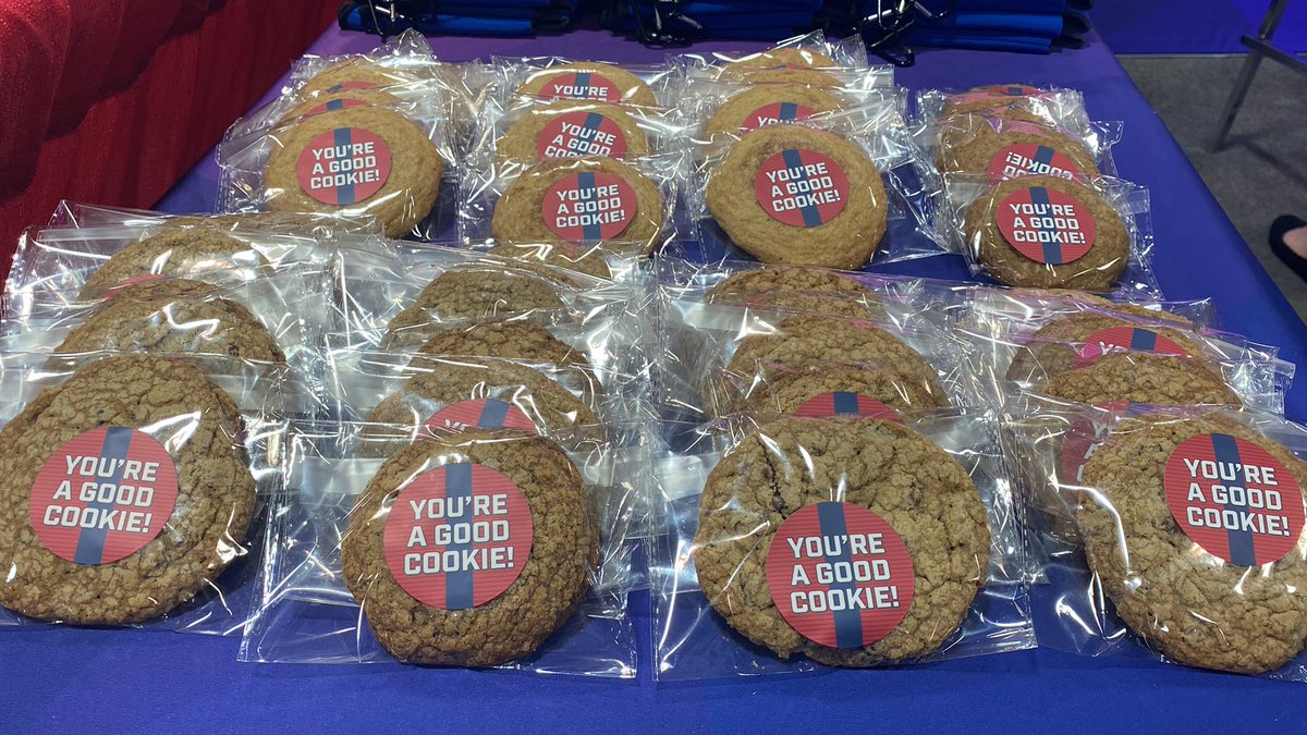 PWCDED's tweet image. Prince William County is the 10th most diverse county in the nation with more than 42k veterans in residence. Come by booth 1372 for a selection of #goodcookies - including chocolate chip cookie, oatmeal raisin, or snickerdoodle #ModernDayMarine #mdm2022 #reimagine #BAM