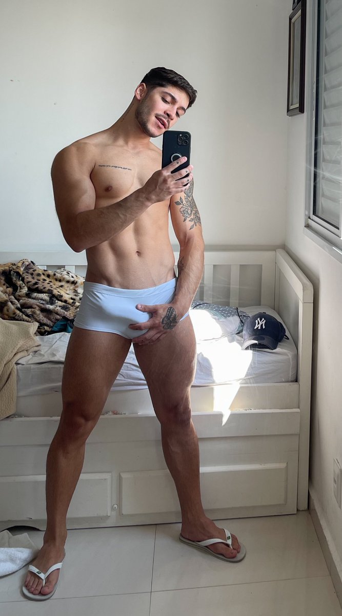 kf_onlyfans's tweet photo. Molinho x Durinho 🌚? https://t.co/1Scnpah6fl