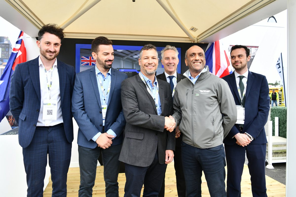 Wright_bus's tweet image. Celebrating this morning at @ITThubEvent as the @Wright_bus team announce a landmark deal with Australia’s number one bus body builder Volgren

 lnkd.in/ehVafh5a

#wrightbus #DIT #volgren #volgrenbuses  #zeroemissiontechnology #australianmaufacturing  #manufacturingNI