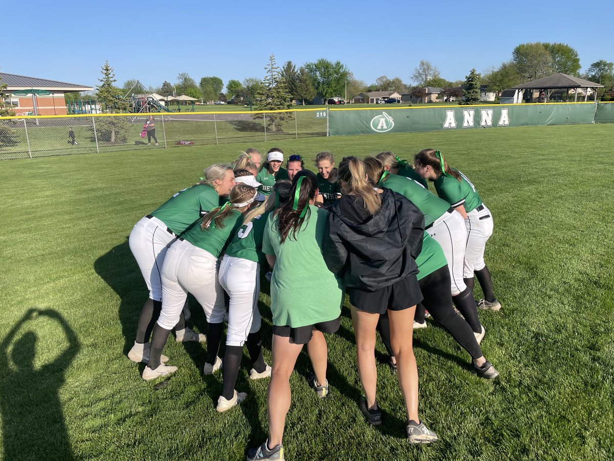 All gas, no breaks for second round of tournament ⛽️ Did we mention it’s TONIGHT at HOME at 5???? Show up, wear GREEN, be loud, help us get the second round dub 💚👏🏼#together #stayhungry #juiced