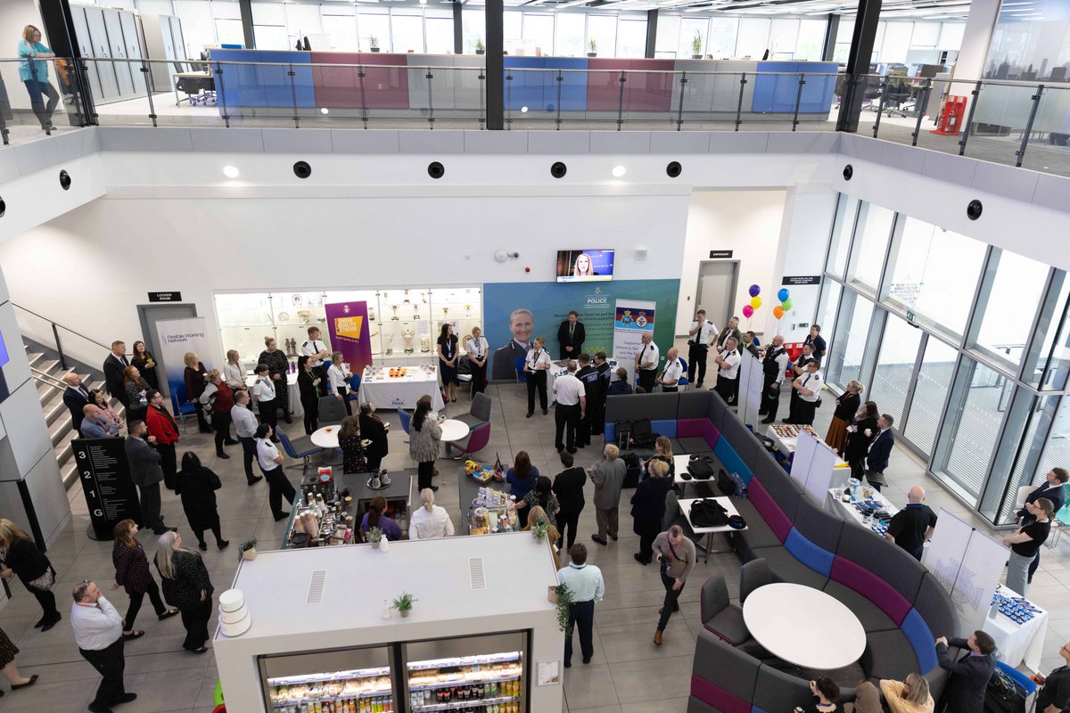 smkennedy12's tweet photo. A fantastic event celebrating the incredibly important work of our staff networks who act our our critical friend, help us to see things through the lens of other people & provide support to colleagues & communities β¦#viablevisiblevoices https://t.co/WxK7CjRAoC