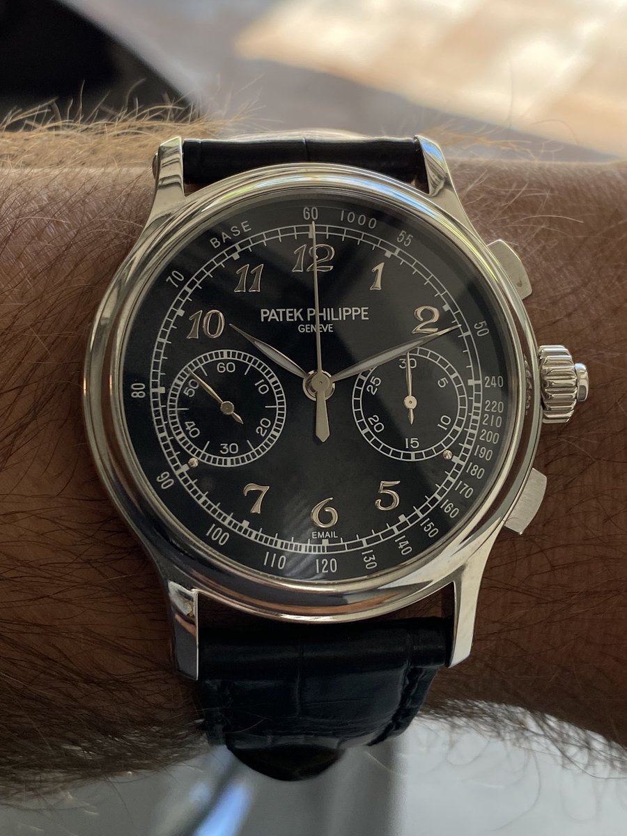 captain6171's tweet photo. Gm gm! Wrist check. Today the Patek 5370p makes an appearance… by far my favorite complication of all time, the rattrapante aka split-second aka double chronograph. Speaking of favorites, my favorite FernDaddy member flex!! I wonder who’ll be the first with a tattoo?? https://t.co/hoJkLOSuqU