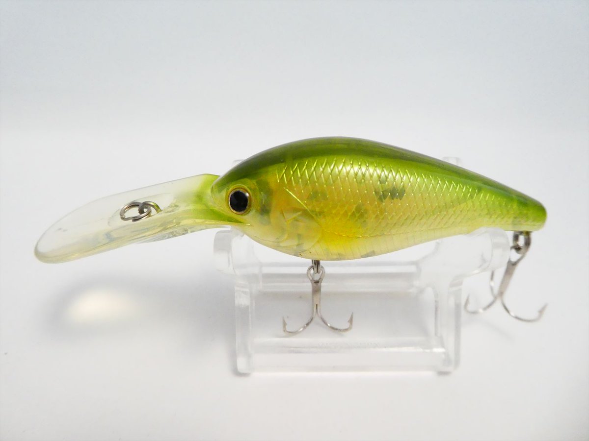 rainbow07718190's tweet photo. LUCKY CRAFT MOONSAULT CRANK CB-350 Fishing Lure #AH82 https://t.co/8KO83wsYjx

#bass #fish #catchandrelease #fishinglife 
#luckycraft #MOONSAULTCRANKCB350
#FishingLure https://t.co/BlbxJjARV2