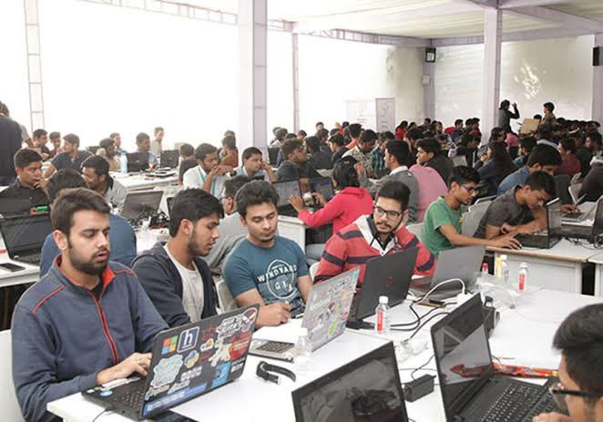 VasundharaBJP's tweet photo. It is a matter of pride that our BJP Govt. invested in technological innovations like Bhamashah Techno Hub &amp; the State Data Centre and ran successful initiatives such as iStart, the Hackathon &amp; Rajasthan DiGi Fest making #Rajasthan a leader in IT.
#NationalTechnologyDay https://t.co/gj20cXp4sj