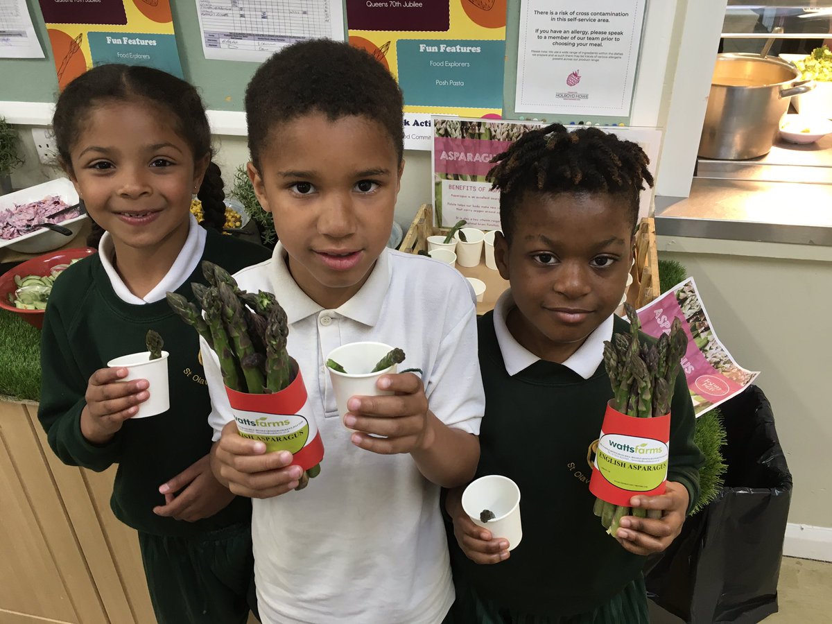 We enjoyed tasting seasonal Kent asparagus during lunch yesterday! <a href="/HolroydHowe/">Holroyd Howe</a> <a href="/WattsFarms/">Watts Farms</a> <a href="/ProducedinKent/">Produced in Kent Ltd</a> 
#StOlavesPrep #LocalProduce #Asparagus #ProducedInKent