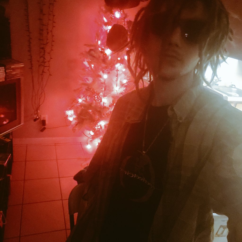 4Suppah's tweet photo. I put It down for da Dark Carnival 
U can keep on riding ur soul to Hellz Pit but us real Juggalos are going to Shangri-la 
Ur hate will get the best of you
Ur Last Suppah's is Cooking https://t.co/cocjipLoD1