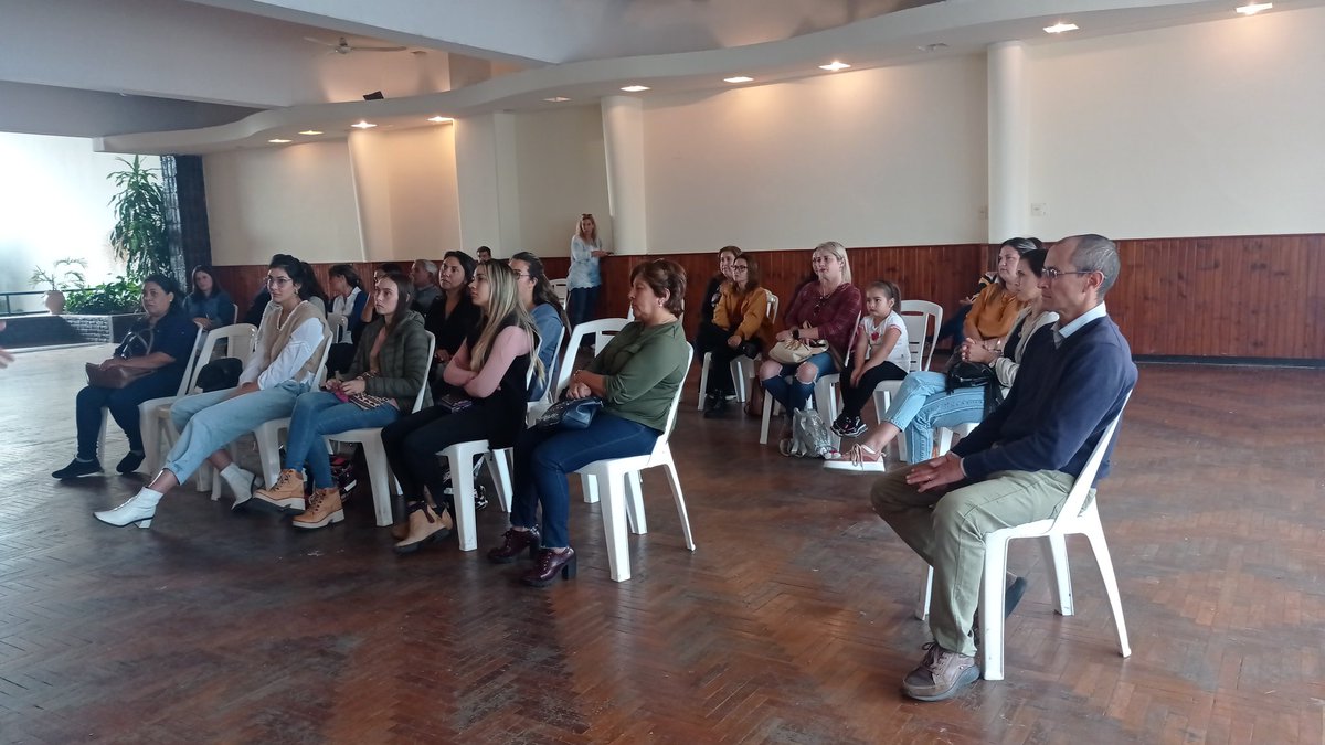 nancymontesde's tweet photo. Presentamos curso ovinos en Artigas y Bella Unión en el marco del Plan Nacional de Genero. https://t.co/NX7m6yC5kE