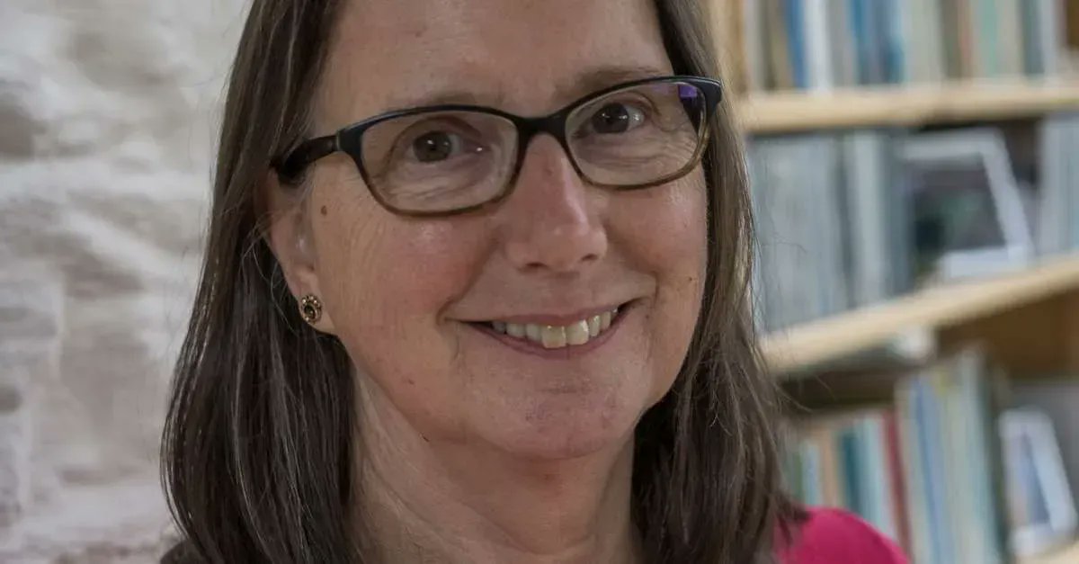 Congratulations to Professor Emerita @maryrenfrew from @UoDHealthSci on becoming the first midwife elected to @acmedsci 👏 🎉 Read how her work has touched the lives of millions of parents and newborns here 👉 buff.ly/3yycjeO