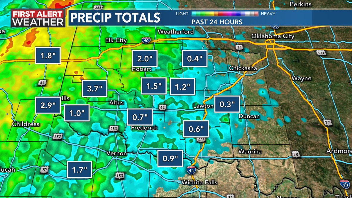 KSWO_7NEWS's tweet photo. MUCH NEEDED rain fell across our western counties overnight. Here's a look at radar estimated rain totals over the past 24 hours #okwx #hellorain @lexiewalkerwx https://t.co/NytboILq5A
