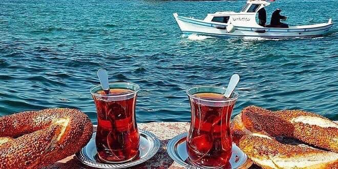 faruk_seydam's tweet photo. Bir gün #oturup #çay içelim #seninle.
#Çaylar benden olsun #manzara senden...
#istanbul 💜🌼💜🌼 https://t.co/EtWlnD9Ezv