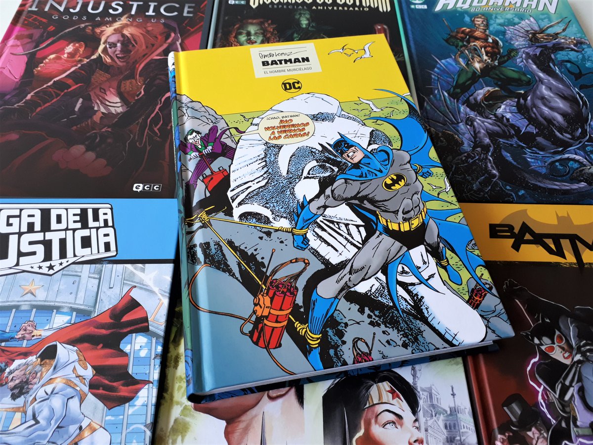 eccediciones's tweet photo. ¡#Batman llega a #DCIcons con #ElHombreMurciélago, el recopilatorio de las historias dibujadas por #JoséLuisGarcíaLópez!
Una selección de clásicos magníficamente ilustrados, con guion de escritores como #HarlanEllison, #DennisONeil o #MartinPasko.
https://t.co/x7s5tkw2fL https://t.co/UVY60g820t