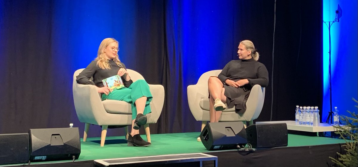 Missiona maailman paras design alan verkkokauppa ja #asiakaskokemus. 💎Asiakkaamme <a href="/FDS_suomi/">Finnish Design Shop</a>’n Ilona Valovirta kertoi teknologian hyödyntämisestä ensiluokkaisessa asiakaspalvelussa. Mm. 360 näkymä ja työntekijäkokemus mainittu 😊
#salesforcelivehelsinki #voiceforsalesforce