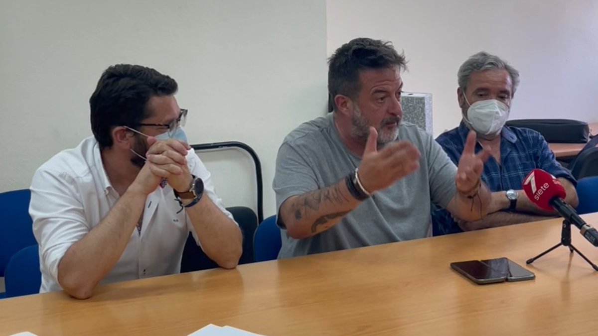 iucadiz's tweet image. ✅ Ayer mantuvimos un nuevo encuentro con el comité de empresa de Louis Berger #BaseRota. El europarlamentario de UP-IU @ManuPineda se comprometió a intentar visibilizar y mediar en Europa sobre el que se ha convertido en el conflicto laboral más largo en esta provincia.