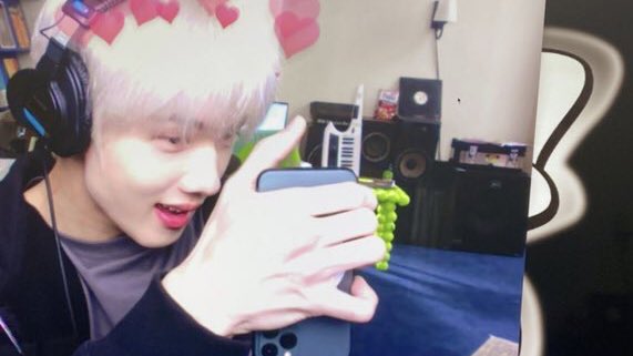 15101hs's tweet photo. pacar gue pacar gue pacar gue https://t.co/D57LqsRmr0