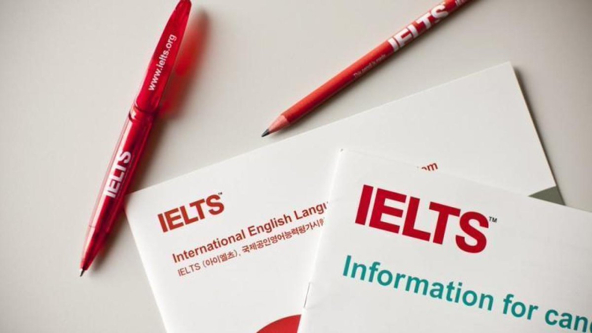 discoveryimmi's tweet photo. Admission Open ! Study Abroad. Join today #IELTS  or  #PTE. - https://t.co/nQncitT7Sd https://t.co/9FgSAbEqz2