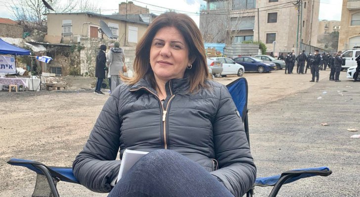 hureyaksa's tweet photo. تعودنا عندما نطالع أخبار فلسطين أن نسمع المذيع يقول: " وتنضم إلينا من رام الله #شيرين_ابو_عاقلة". لن نسمع هذه العبارة مجدداً 💔 https://t.co/h6UqNB4NVL