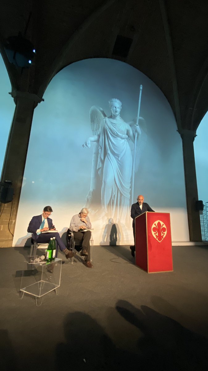 contemplazioni's tweet photo. “Antonio Canova. La Pace di Kiev. L’arte vince sulla guerra”. Dall’11 maggio al 18 settembre 2022 a Palazzo Vecchio a Firenze. @VittorioSgarbi @MuseoNovecento @MuseoCanova @musefirenze @KhanenkoMuseum @DarioNardella https://t.co/r8V2eA8BVZ