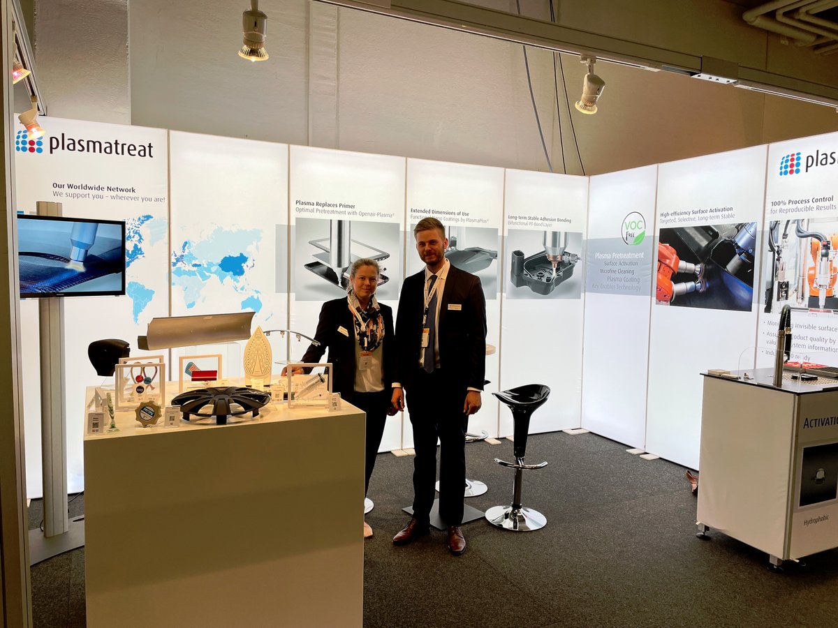 PlasmatreatGmbH's tweet photo. 🇩🇪 #Kuteno in Rheda Wiedenbrück!
Wir freuen uns über interessante Gespräche zum Thema #Oberflächenbehandlung in der Kunststoffindustrie.
Weitere Infos zu unserer #OpenairPlasma Technologie finden Sie auf unserer Homepage:
https://t.co/cs2OyB924a
#kuteno #Plasma #Surfaceactivation https://t.co/Gv2FQCzDJM