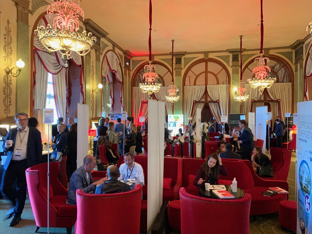 wxcompany's tweet image. Place aux Rendez-vous en one to one cet après-midi aux #FMDays de @Rpk_Workplace pour finir en beauté ces 2 jours intenses de sommet des directeurs de l’environnement de travail.
#DigitalWorkplace #WorkplaceManagement #Futureofwork