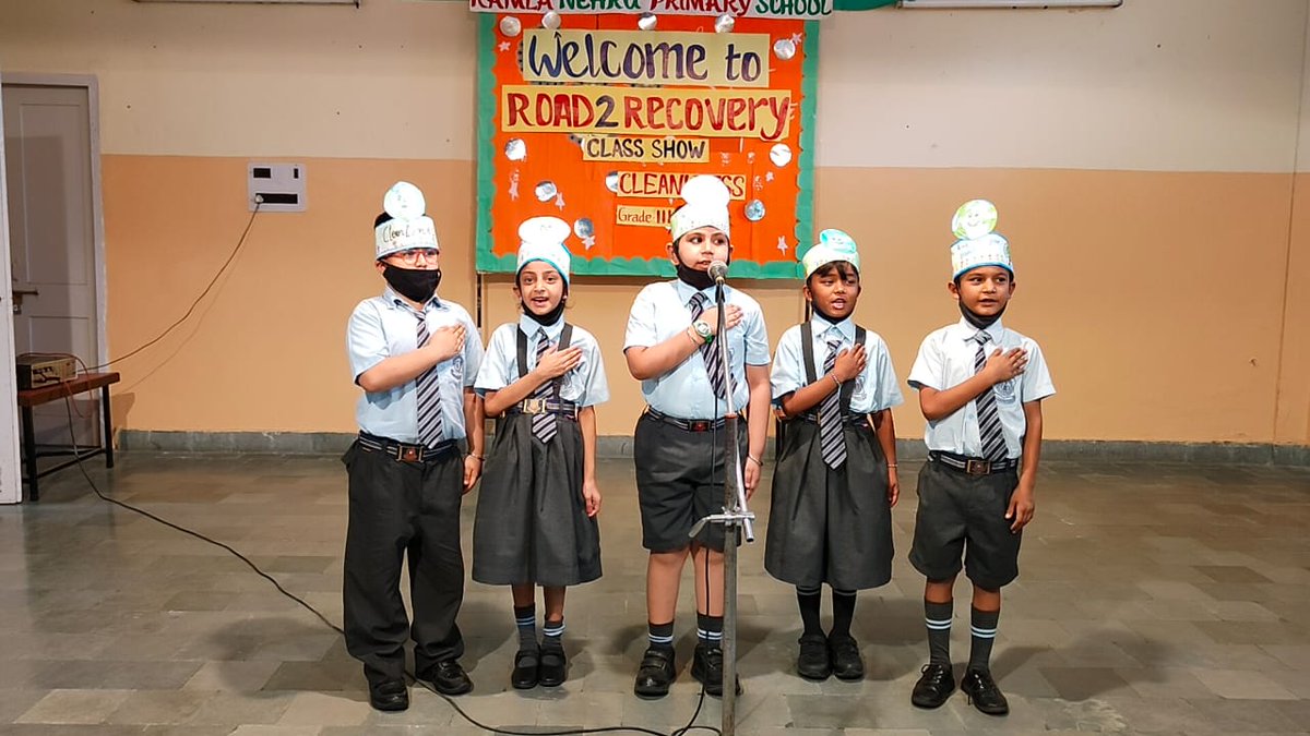 Harvind29517214's tweet photo. Students of Grade III enthusiastically present road to recovery class show on Cleanliness @pkdhillon08 @charuchhabra2 @KnpsIndia @shardapullabha2 @JyotiBh28005578 https://t.co/nICNSu09LK