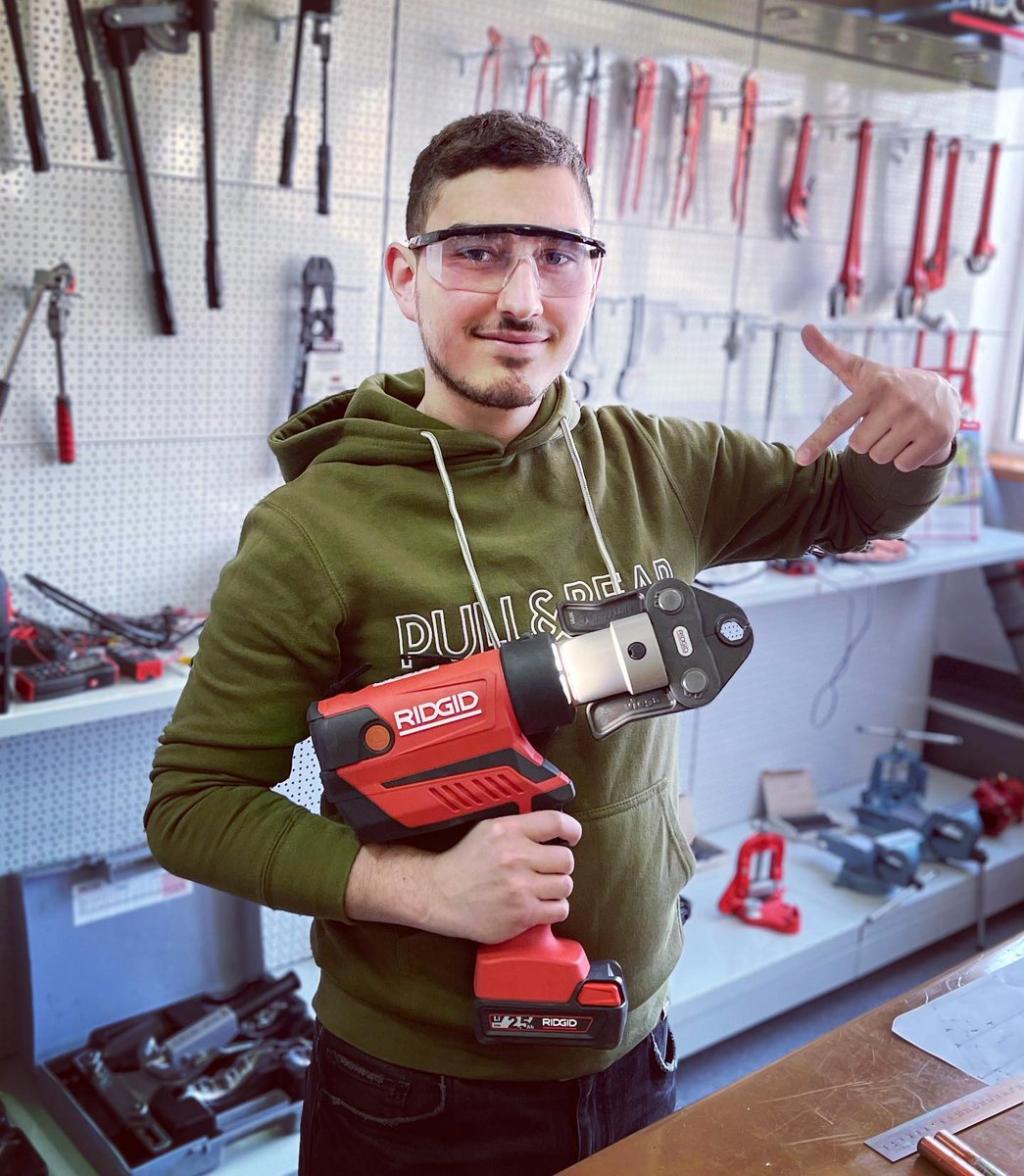 Durable. Relentless. Agile. Smart. Bright.
Or simply call it RIDGID RP350 Pressing Tool. 🔥🔥🔥

Interested in a free demo? Contact us now: ridgid.eu/gb/en/rp-350-p…