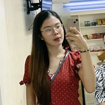 ellaviloria_'s tweet photo. You need your own love to save your heart 💖 https://t.co/4lPeIcE5RP
