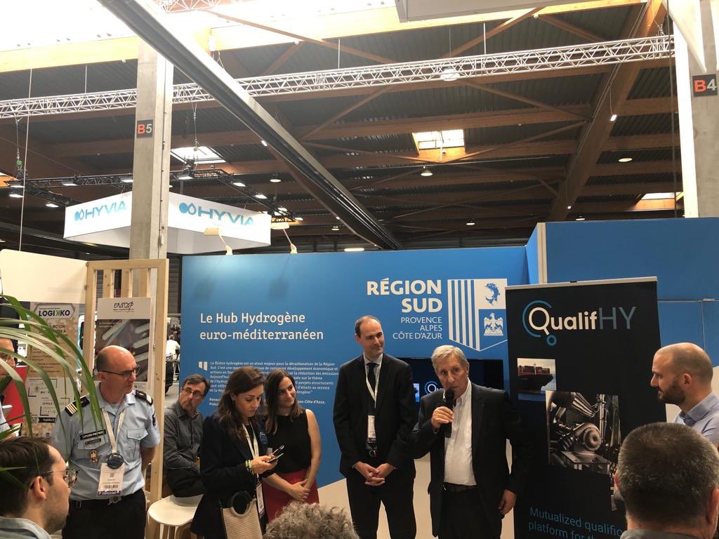 Capenergies's tweet photo. [@HyVolution ] En présence de @KLEYNHOFF  @MaRegionSud, le projet #Qualifhy est officiellement lancé ! Objectif : développer 1 plateforme mutualisée de test/ qualification de composants et procédés industriels H2 pour piles à combustible. @Enogia_13 @HelionPower @Hysilabs #lispen https://t.co/YjXcIItoEo