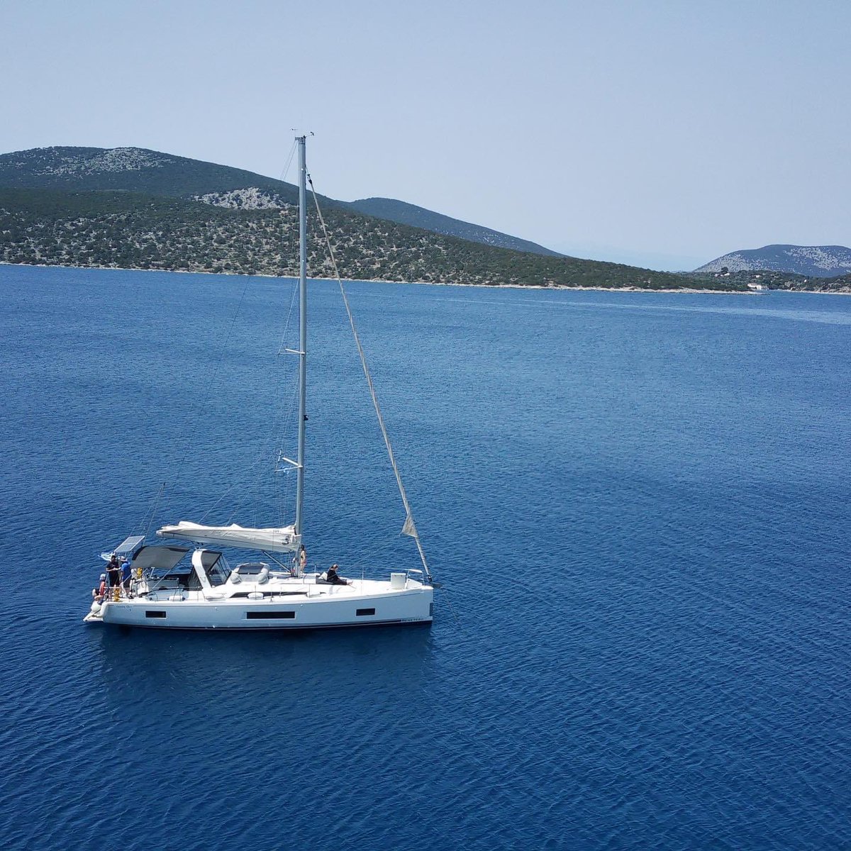 #sailing #summer #summer2022 #sailingreece #sailingholidays #greece🇬🇷 #islandhopping #yachting #yachlife #boatlife #beneteau #oceanis46_1 #preciousl #ortsasailing
