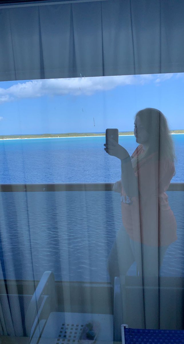 ymmus420's tweet photo. Your money would rather be with me 😘 
Findom • paypig • feetpics • cashpig https://t.co/9egp8tLH5I