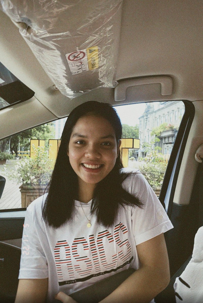 Ikaw ang pahinga ko, mahal
Lumiliwanag aking ngiti kapag kausap na kita 😌💛