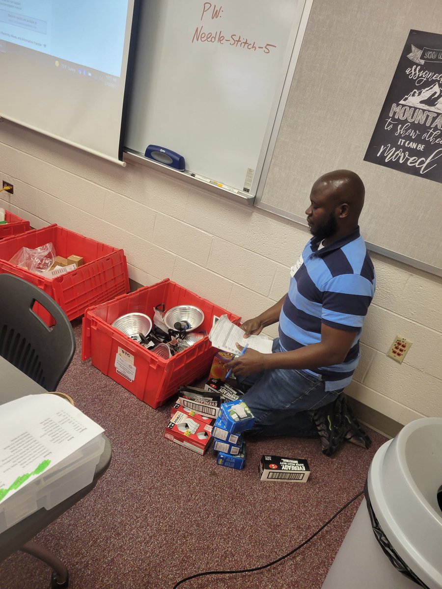 jpatricemarbry's tweet photo. Day 1 of @AMSTI4all TTT was great! Working with eager and knowledgeable teachers made yesterday a great day! Can't wait to see what today has in store. #marbrysmadscientists #amstiworks #amsti4all https://t.co/jdLaSZ4wIj