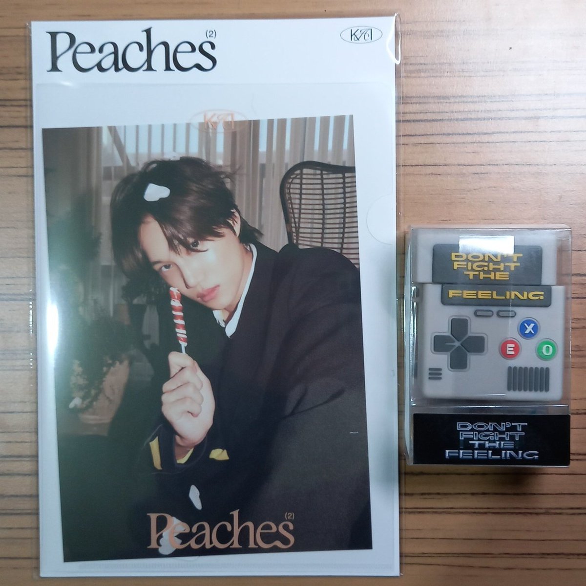 DFTF19920506's tweet photo. 엑소 카이 시우민 굿즈 미개봉 양도

카이 홀카 세트 1.5
시우민 에어팟케이스 3.0

하자책임×
discount×

미개봉상태 포카○

백현 변백현 도경수 디오 카이 세훈 오세훈 찬열 엑소 수호 시우민 레이 첸 포카 포토카드 엑소포카 엑소양도
EXO 엑소 에어팟케이스 피치스 홀카 홀로그램카드세트 https://t.co/XzPR30JjDc