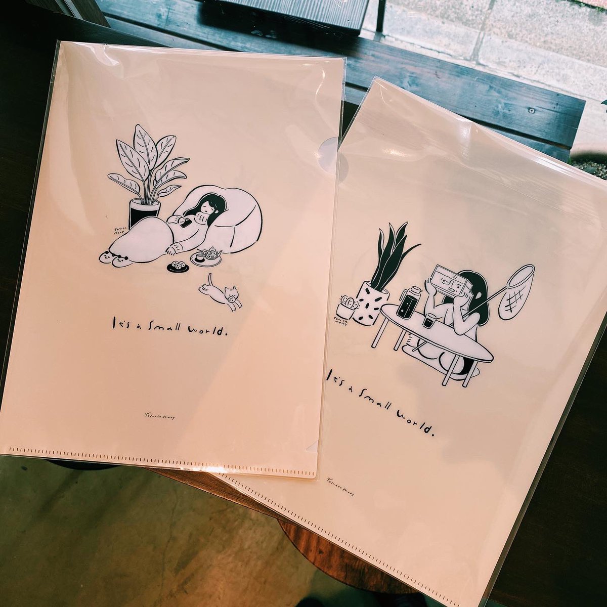 The online store has opened🎉
We sell the works and goods of this exhibition.
Overseas people can also purchase!
https://t.co/a9GQJ6tSPb