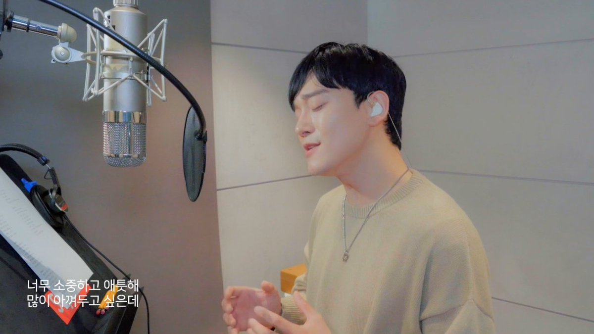 tbestJD's tweet photo. i miss you so much jongdae 😭 https://t.co/cI0D4IEmkP