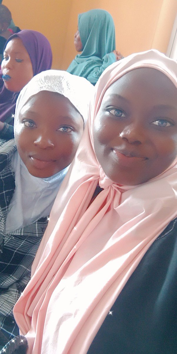 Adelabby2's tweet photo. Am here in my hijab 💕 https://t.co/TazTkCyxIU