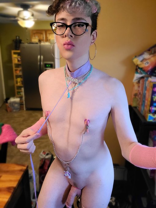 What should I do for the next video I film? Pls vote and degrade me.

https://t.co/nVGidzOPYE https://t