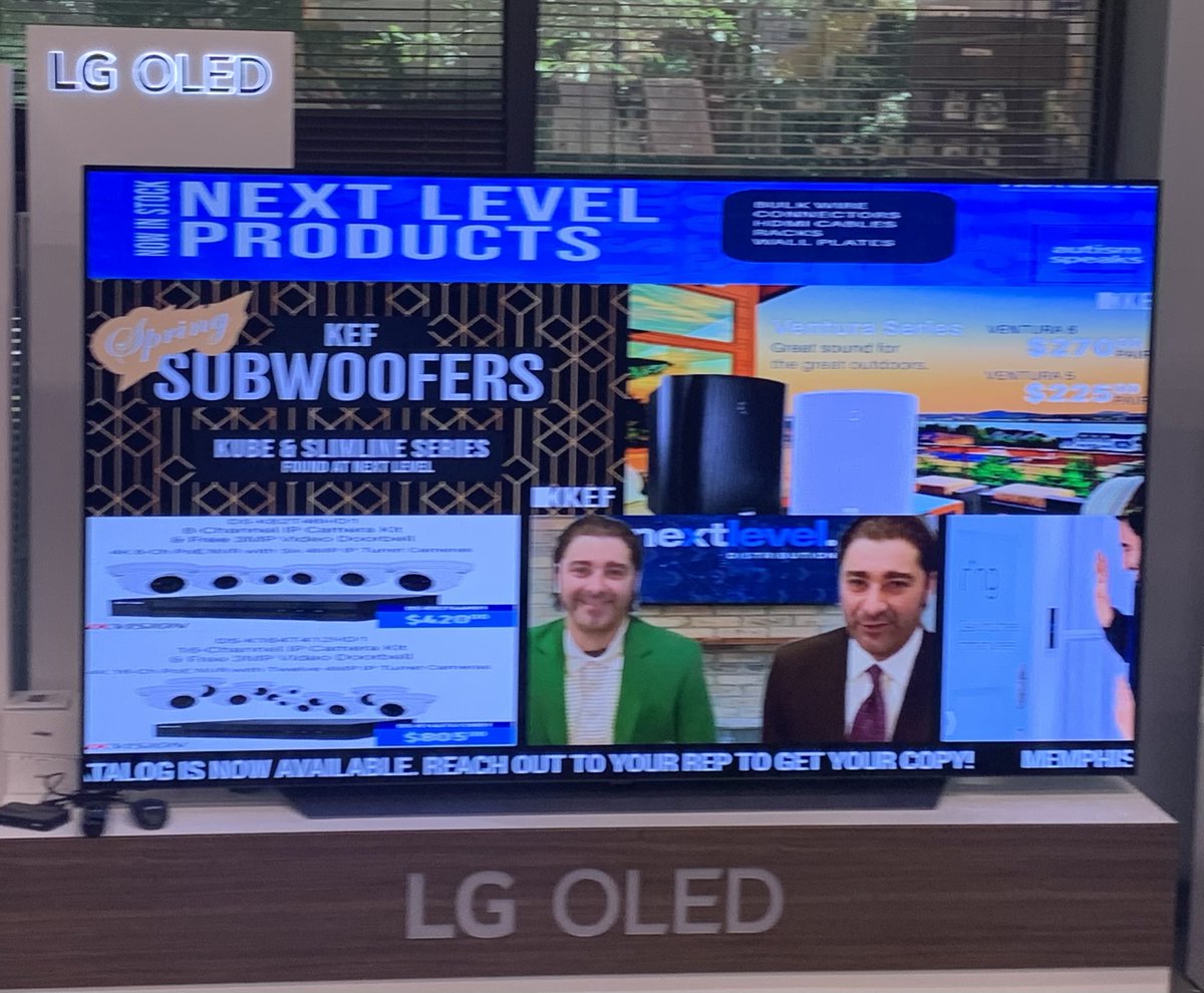 GetNextLevelNow's tweet photo. Level Update digital signage through the @vivitek  NovoDS on @LGUS displays will be rolling out to all branches. TEASER ALERT - Big @LGUS news coming so STAY TUNED!
#GetNextLevel #Technology #LG #NovoDS #DigitalSignage #LevelUpDate #CEDIA #CEpro #AVtweeps https://t.co/ThdFgLyh6b