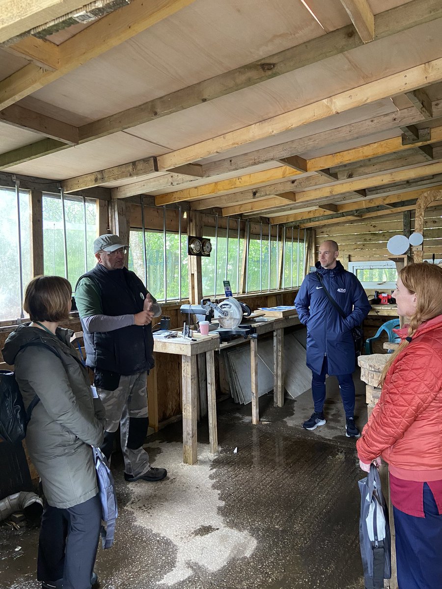 TamesideCouncil's tweet photo. Tours are taking place of the grounds and different volunteer opportunities including gardening and woodwork 🪴🔨

Welcome to the new volunteers who have signed up today!

#HattersleyProjectsOpenDay https://t.co/yXMjMZ9DXc
