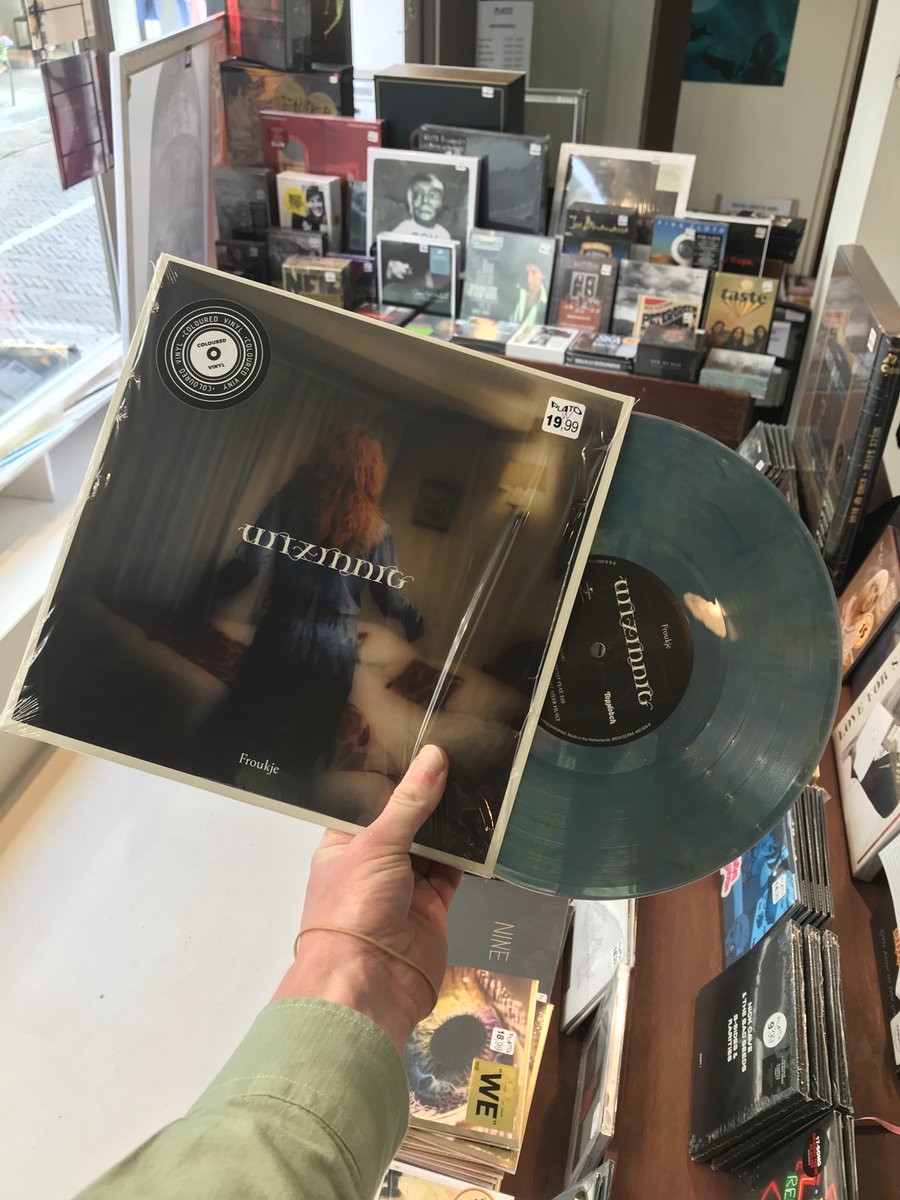 Tweede persing Uitzinnig EP van Froukje gekleurd vinyl exclusief voor <a href="/Concertorecords/">Concerto Recordstore</a> &amp; <a href="/PlatoMuziek/">PlatoMania</a> nu op voorraad! platomania.nl/froukje