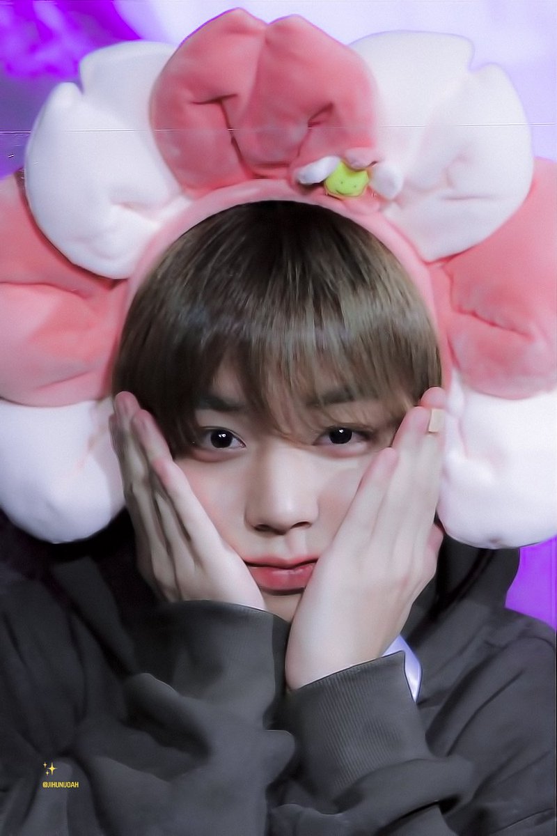 saltedcarameljh's tweet photo. 지훈꽃
@Park_Jihoon_twt #박지훈 #PARKJIHOON 
#パクジフン  #朴志训 https://t.co/EtQ2XQlqxn