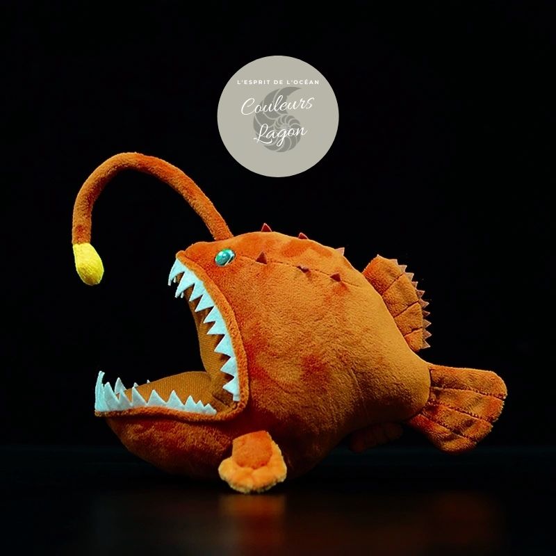 couleurs_lagon's tweet photo. 🐠 Jouet Peluche Réaliste Poisson-Lanterne 25cm 10in
🎁 39.5 EUR ❤️🕉
https://t.co/ASY63FykGz
#children #couleurslagon #blanc #abysses #animauxmarin #3an 
#amourdesoceans #bouledepoils #animeauxrealistes #enpeluche #instaplushies #momentdetendresse #manta #safariaquatique #bab... https://t.co/zPfzBRWSFb
