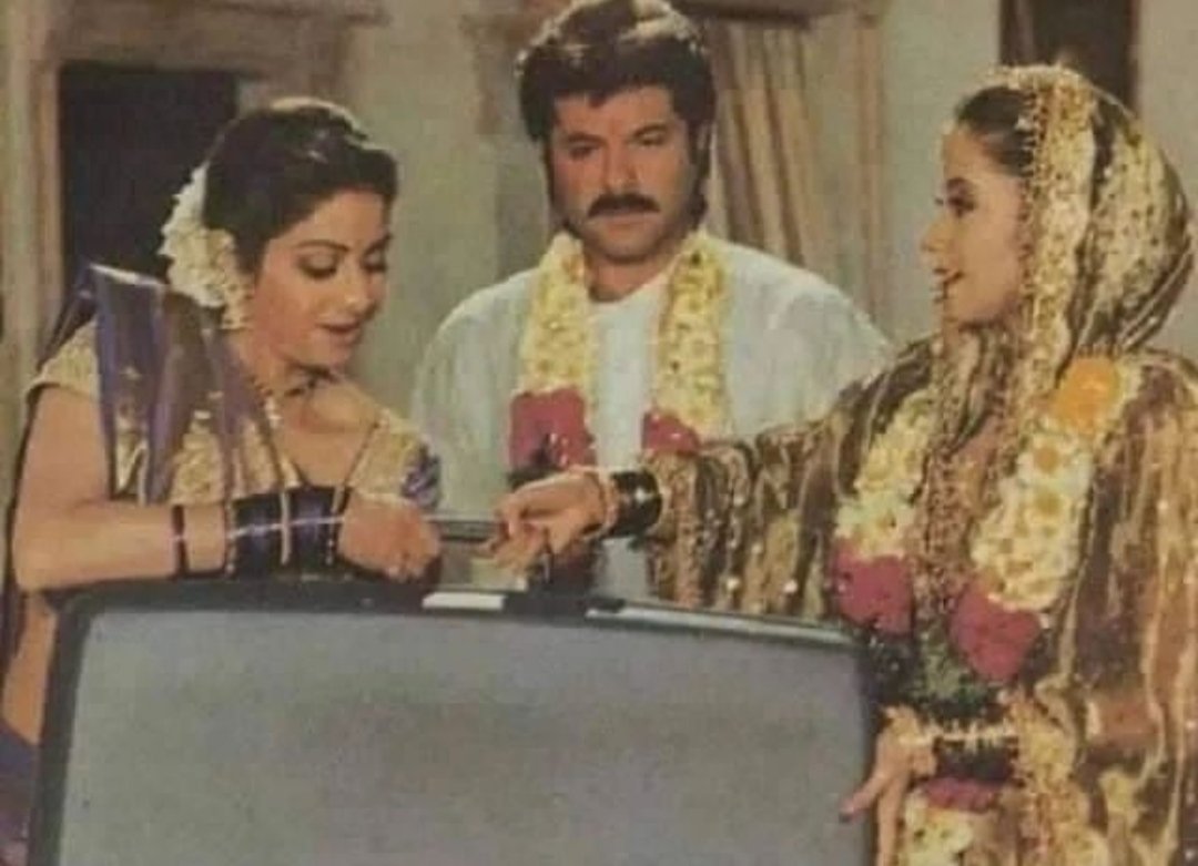 SakshiBuzz's tweet photo. Me as a wife https://t.co/NwDUEk6wN1
