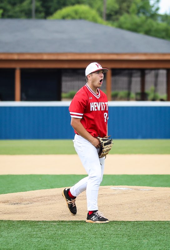 Hewitt Baseball tweet media