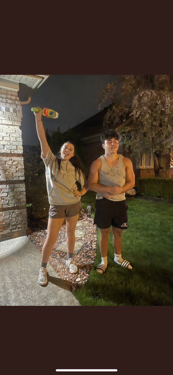 dhsWars2022's tweet photo. May F from The Wetter the Better eliminated Joe B from Wet and Furious making it 4-2 https://t.co/whSTLsYXI7